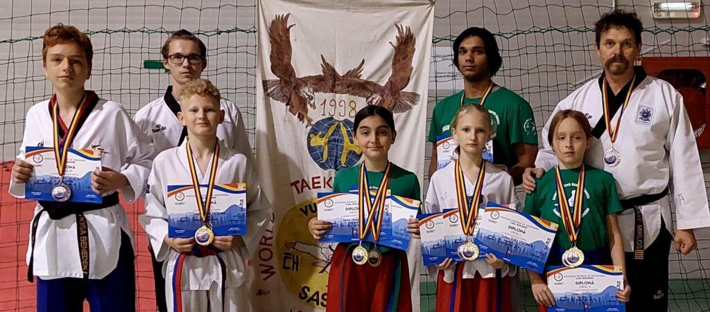 Vulturii din Sovata, medaliați la Cupa României de Taekwondo