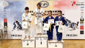 Două medalii aduse acasă de la Turneul Internațional de Judo
