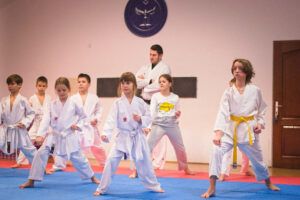 Examen de grad pentru cei mai tineri karateka ai CSU Târgu Mureș