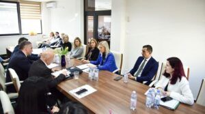 Ministrul Justiției, întâlnire cu reprezentanții notarilor mureșeni