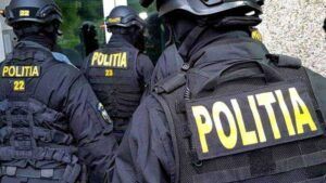 Români arestați în Franța, pentru furt de catalizatoare auto