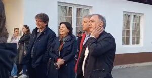 VIDEO: ”Spring Party” politic la Târgu Mureș: ”Gândim la fel/ Simţim la fel, iubim la fel…”