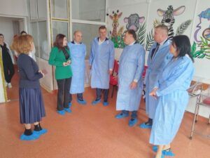 VIDEO: Ministrul Sănătății, vizită la Spitalul Municipal „Dr. Eugen Nicoară” din Reghin