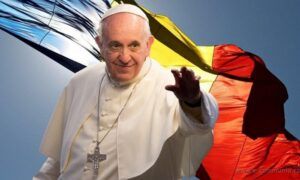 Vizita Papei Francisc comemorată printr-o placă amplasată pe fațada Aeroportului Târgu Mureș