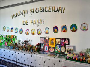 ”Tradiții și obiceiuri de Paști”, expoziție organizată la Luduș